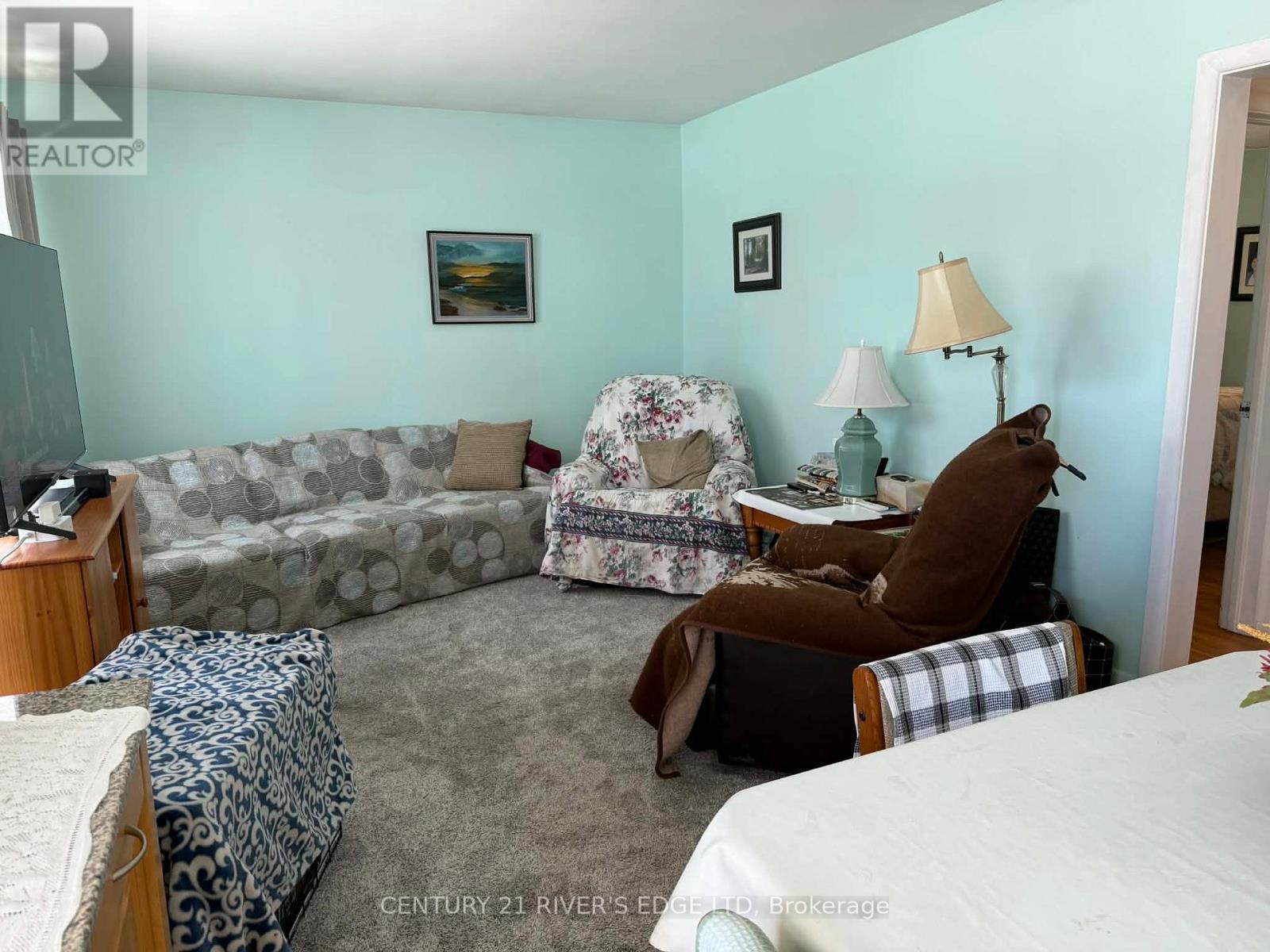 68 ALDERSHOT AVENUE