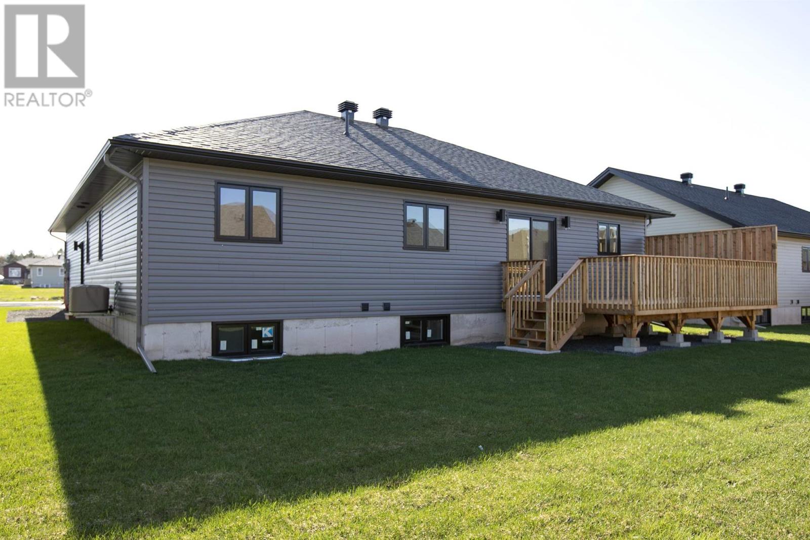 Homes for Sale Sault Ste. Marie 28 Noah DR