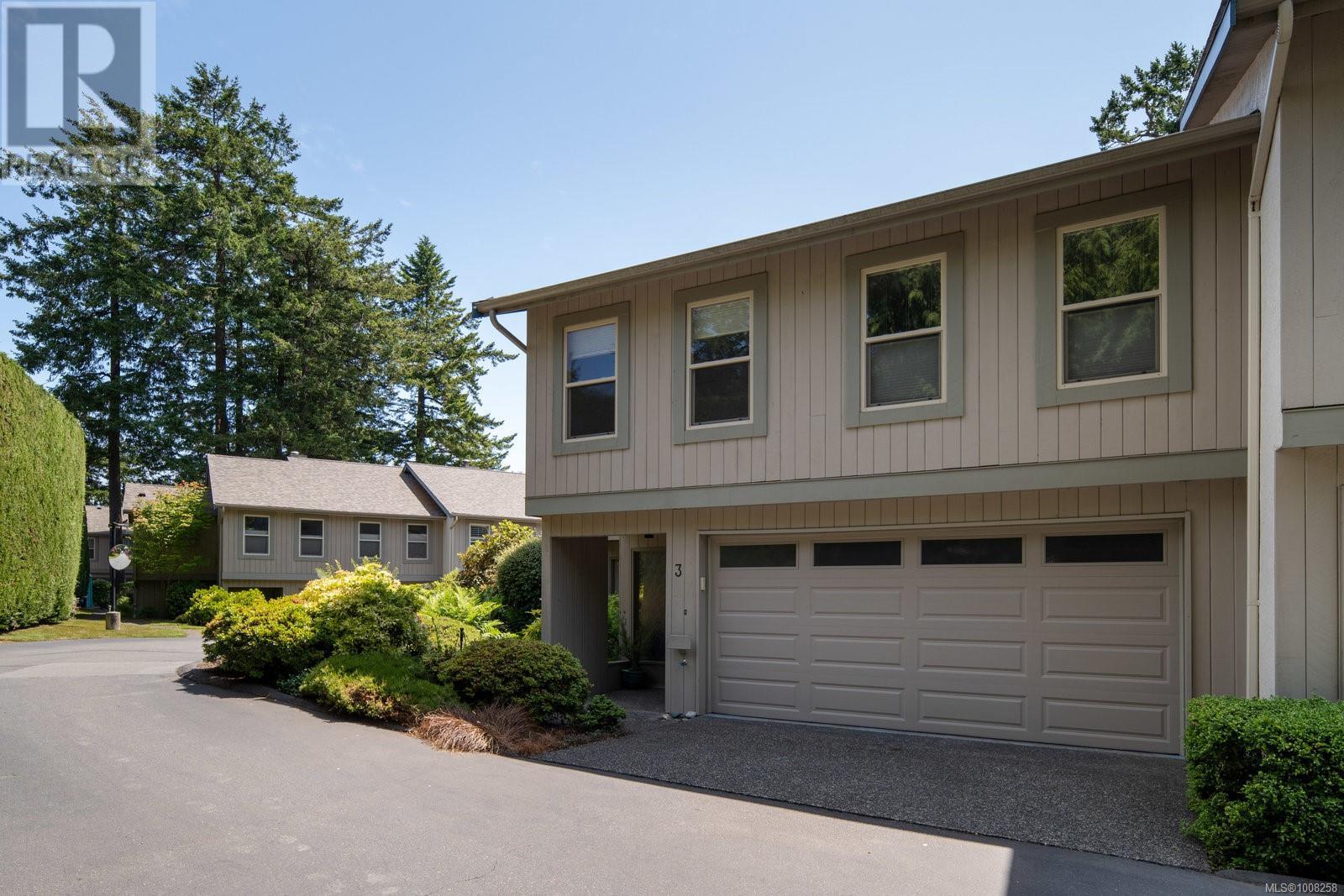 3 2654 Lancelot Pl