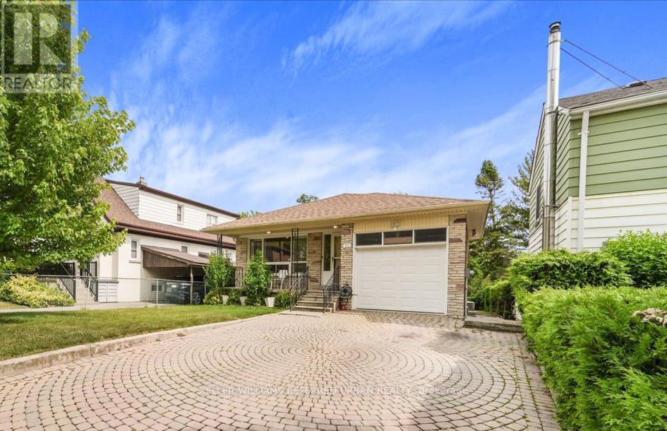 25 FARRELL AVENUE