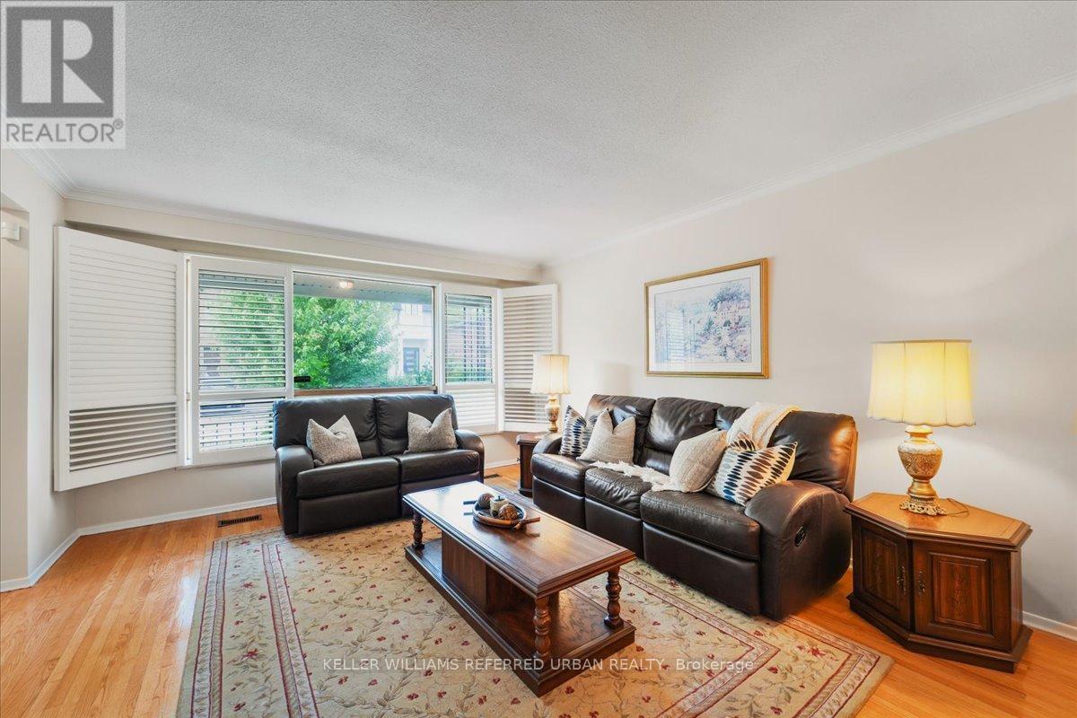 25 FARRELL AVENUE