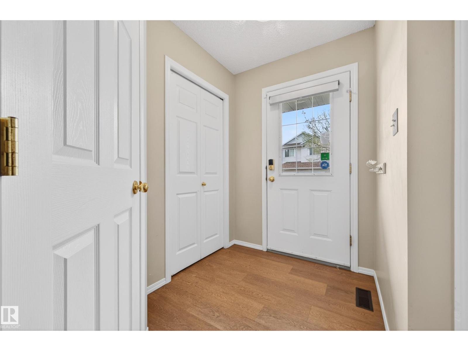 #46 4020 21 ST NW