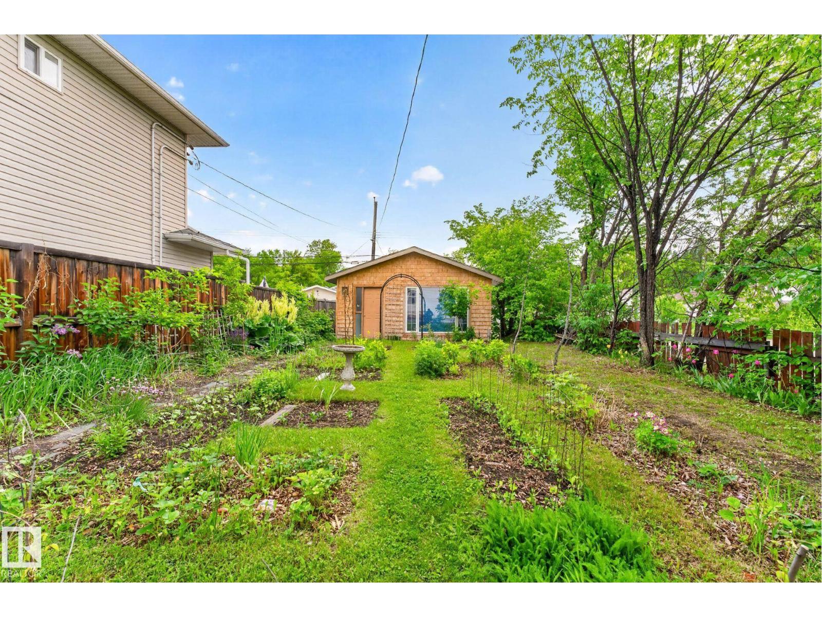 12201 95 ST NW