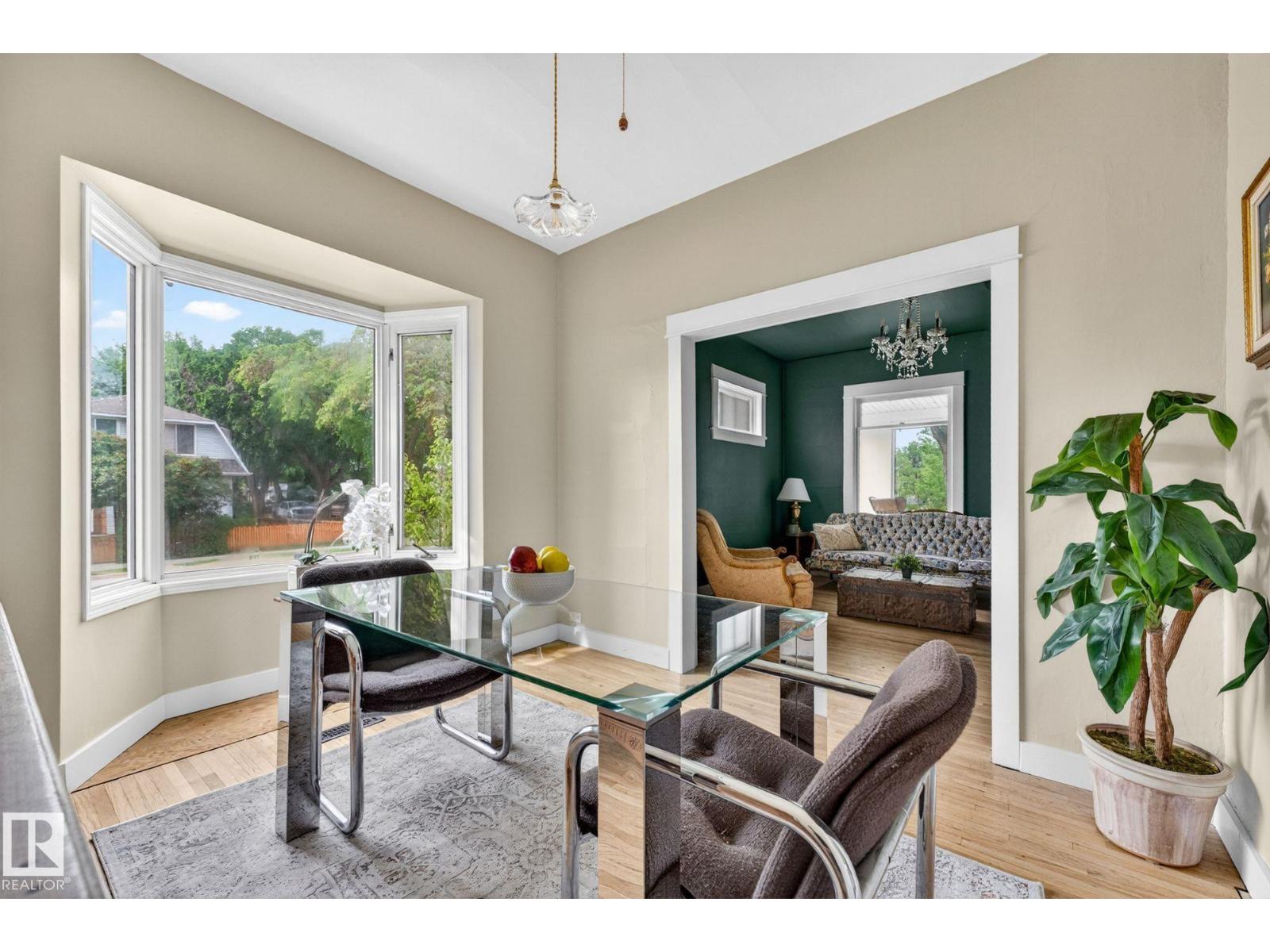 12201 95 ST NW