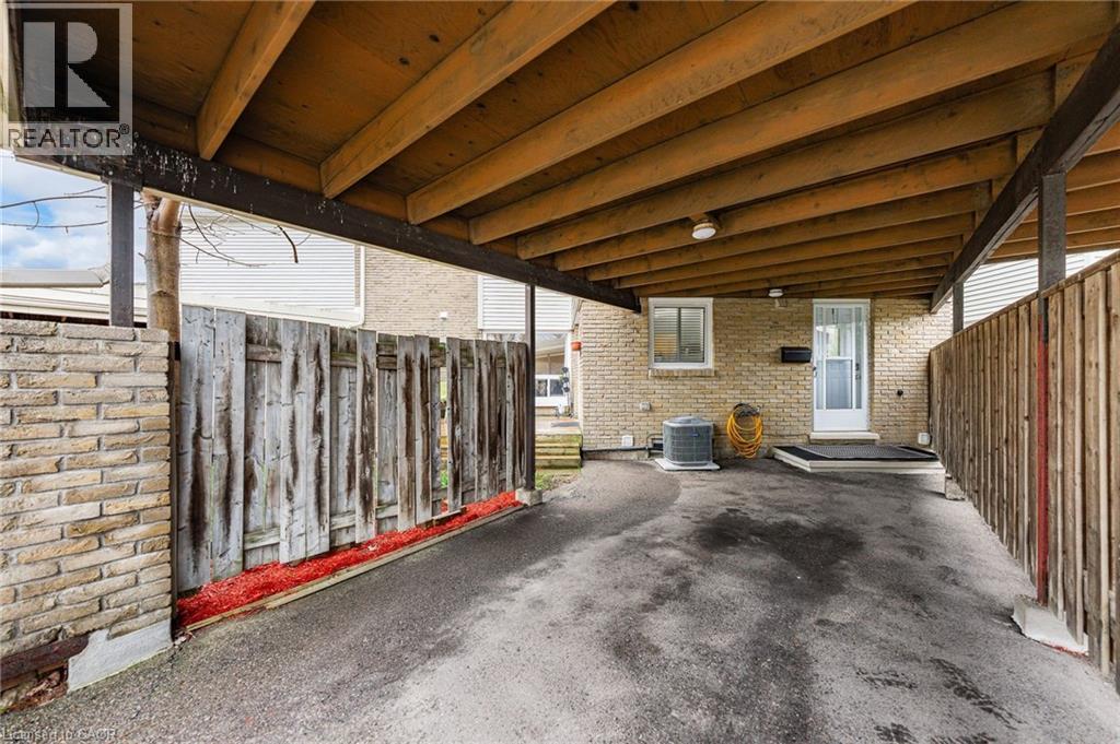 415 MORGAN Avenue Unit# 8