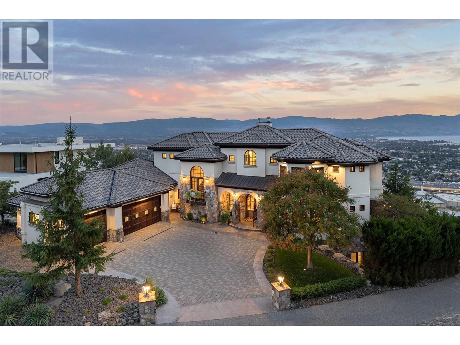 1113 Parkbluff Lane