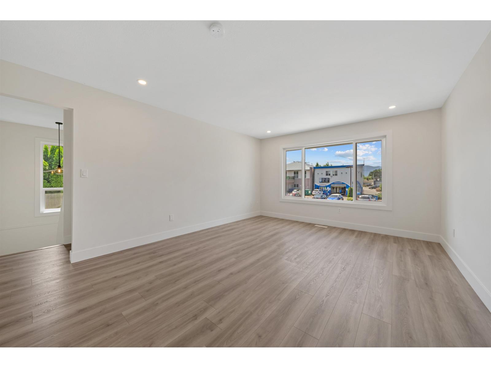 3 45741 BRITTON AVENUE|Sardis East Vedder