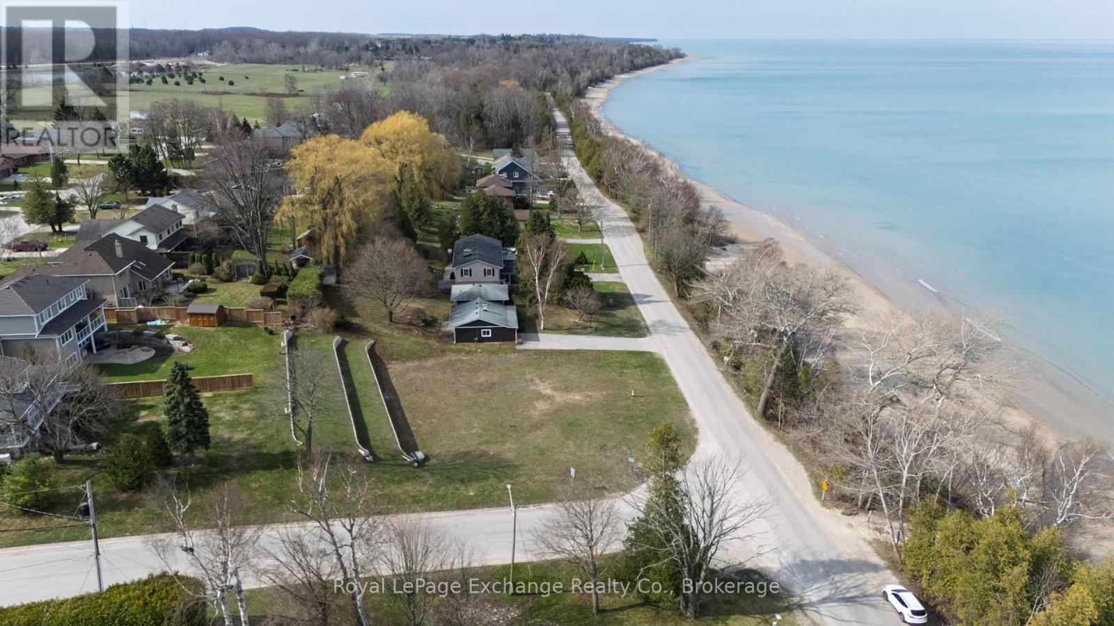31 BOILER BEACH ROAD