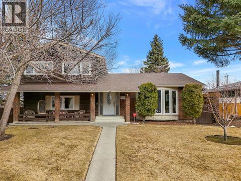 1102 Lake Christina Way SE Calgary AB T2J2R3