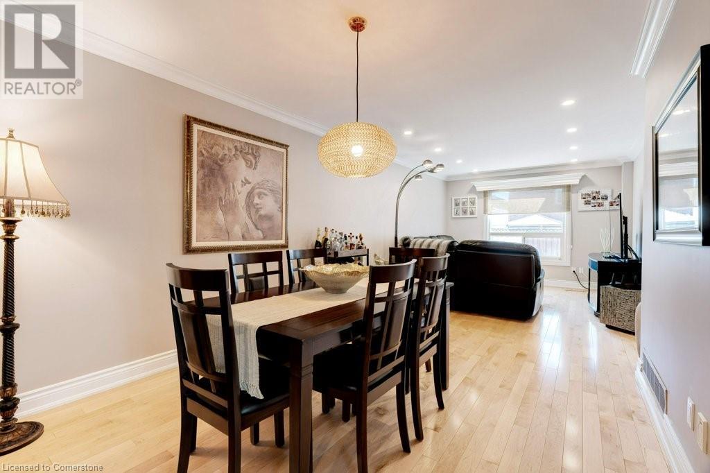 3226 VALCOURT Crescent