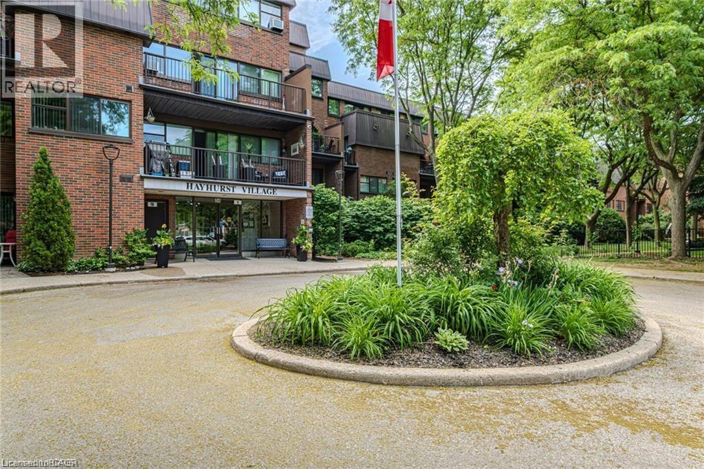 36 HAYHURST Road Unit# 334