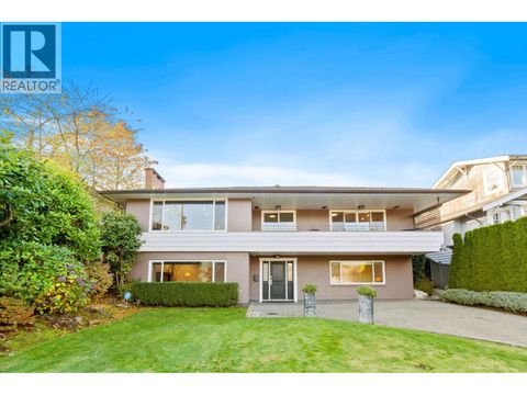 463 BEACHVIEW DRIVE North Vancouver BC V7G1P5