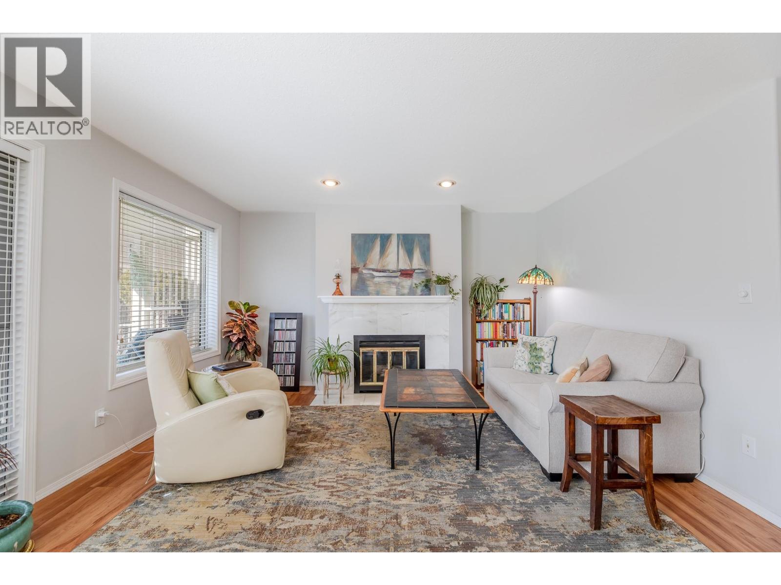 3146 PARIS Street Unit# 107