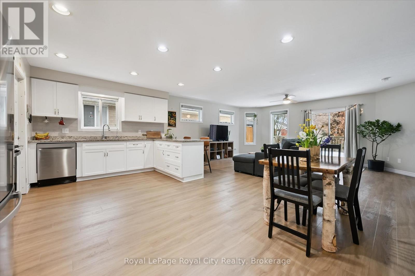 45 BORLAND DRIVE