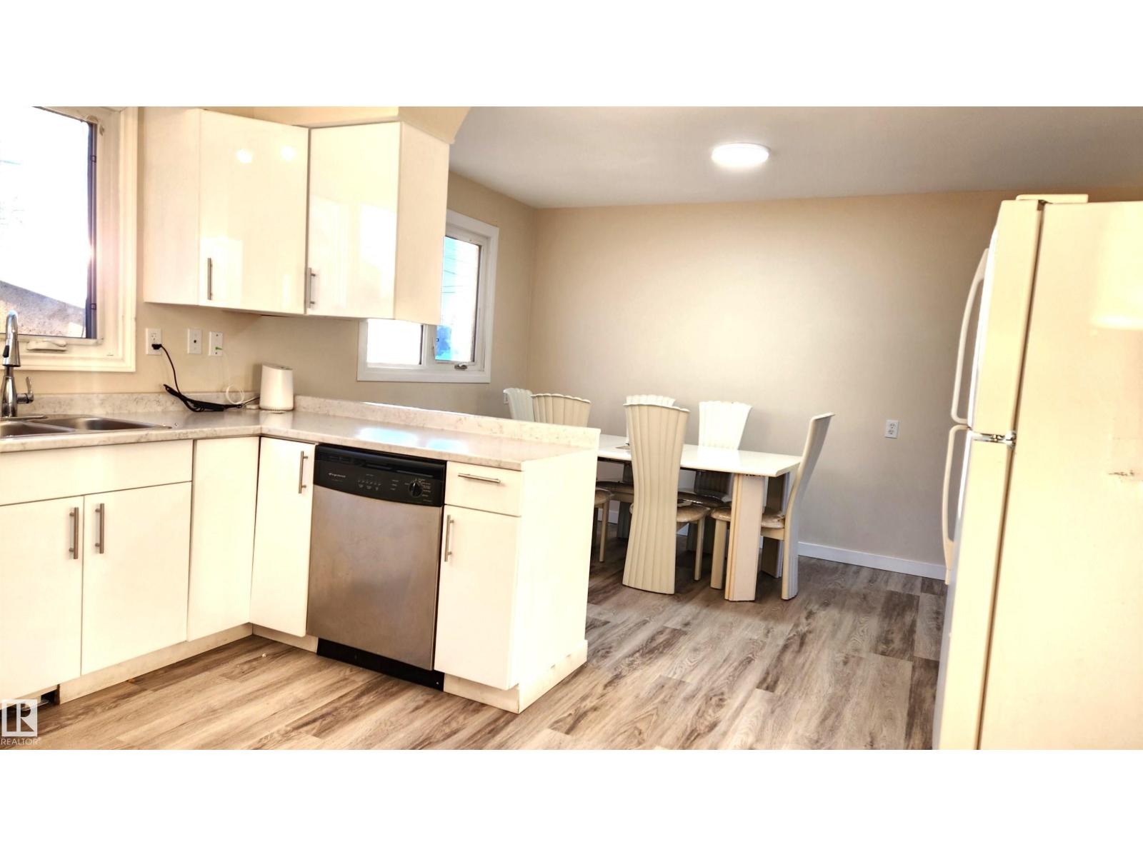 4709 106 ST NW