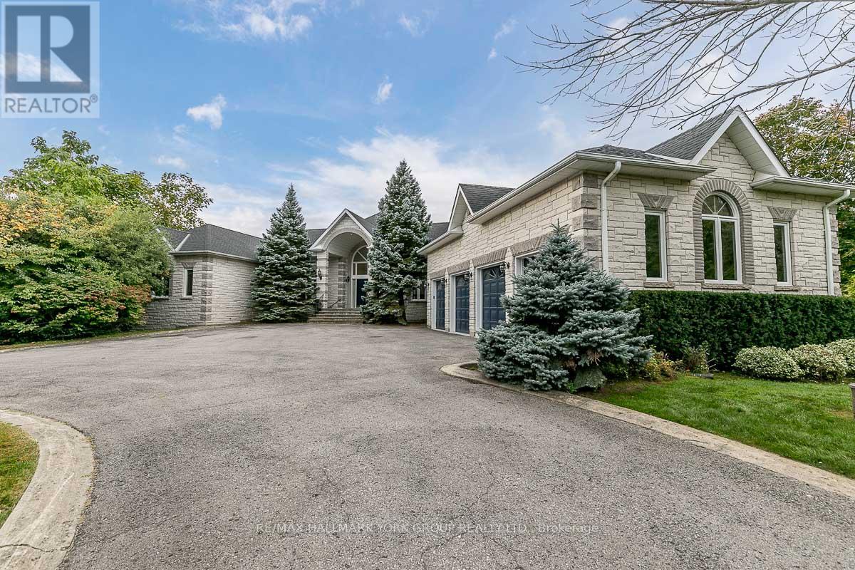 27 GLEN MEADOW LANE