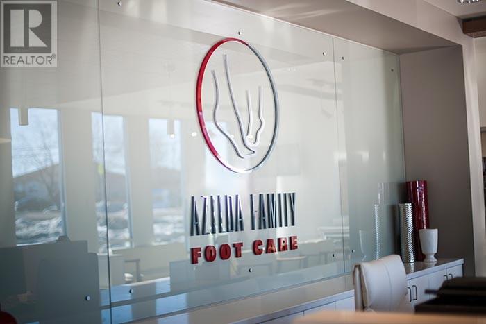 93 Notre Dame Avenue W Unit# 11-12