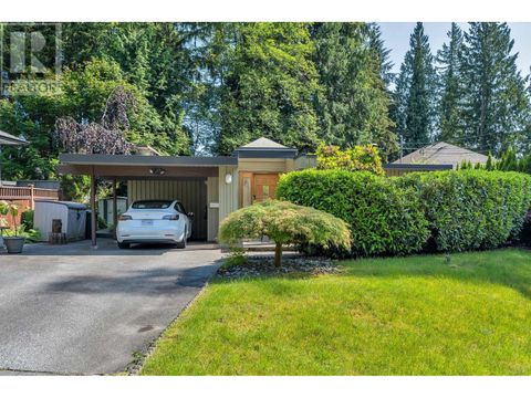 977 BELVEDERE DRIVE North Vancouver BC V7R2C2