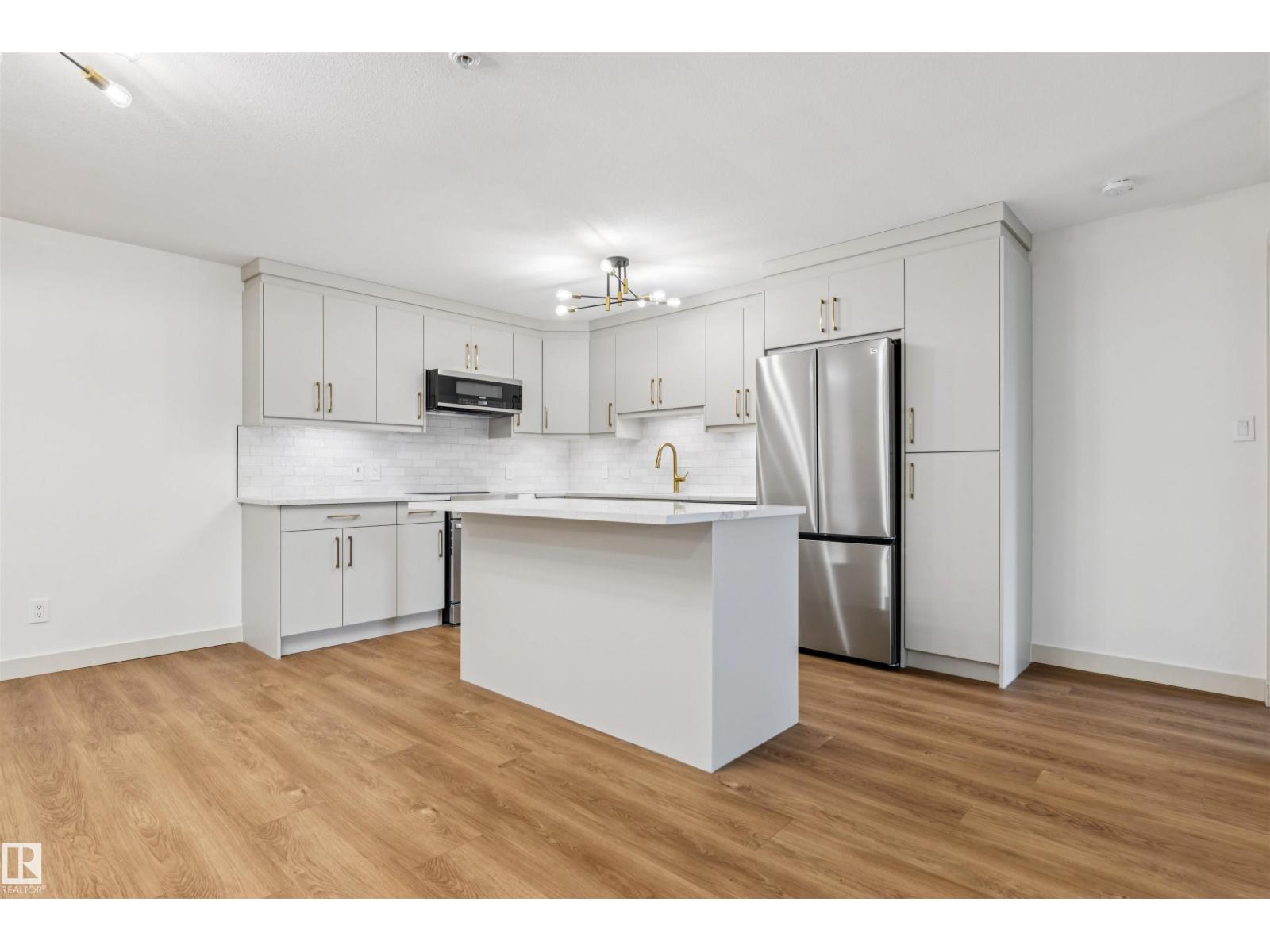 #353 2096 Blackmud Creek DR SW