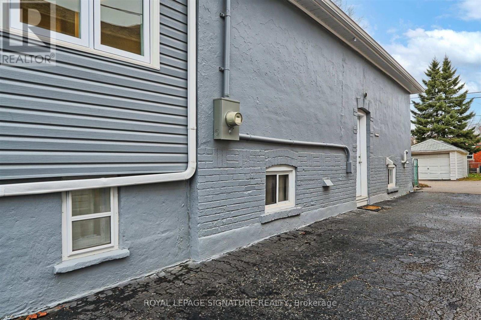 58 LIVINGSTONE AVENUE