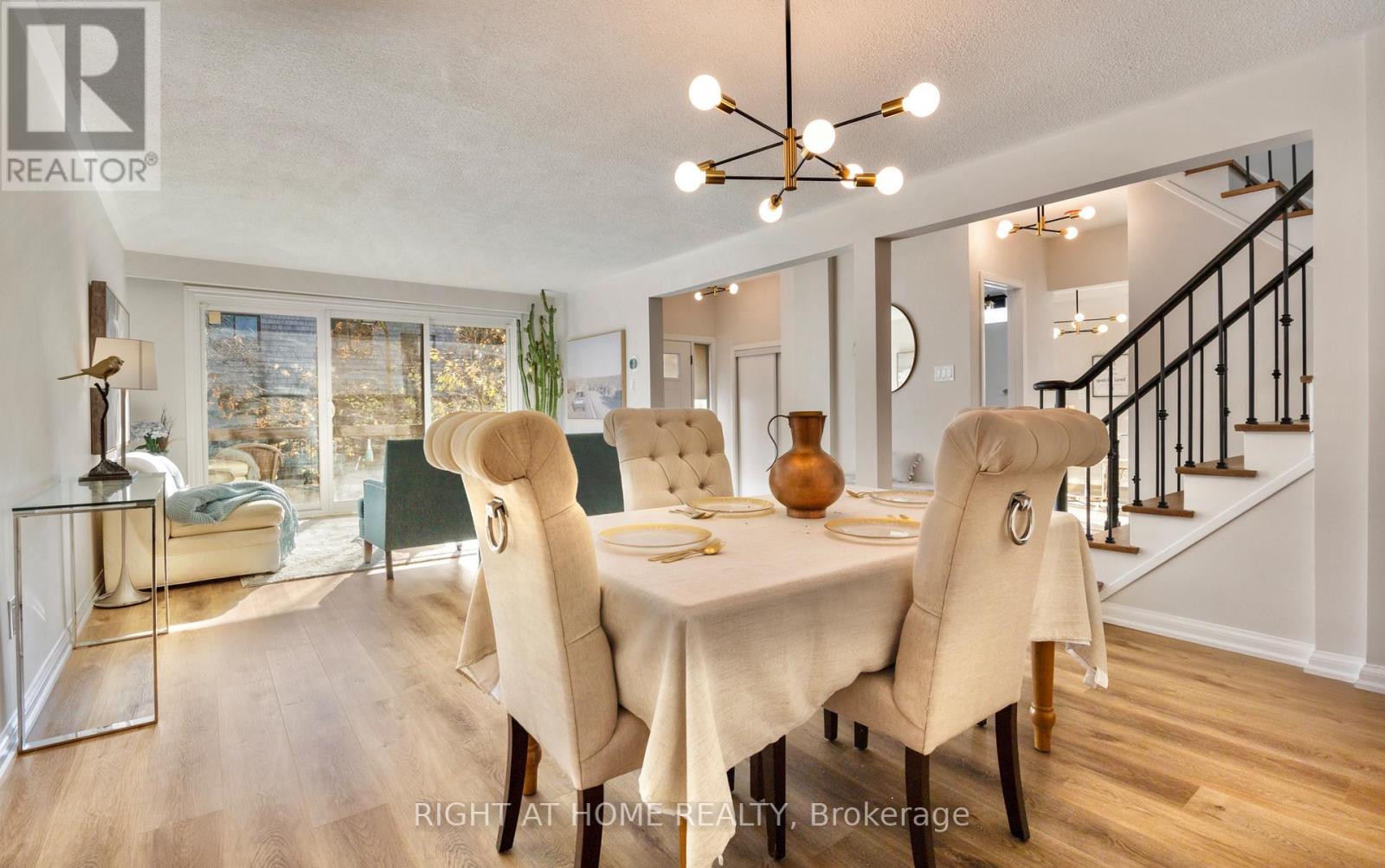 13 - 2 WOODED CARSE WAY