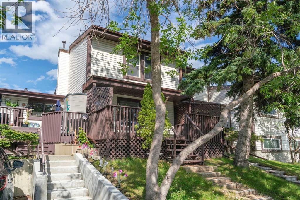 1318 Ranchlands Way NW