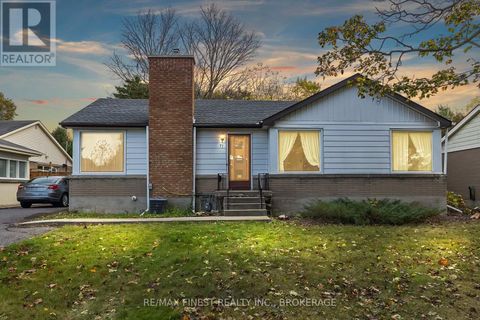 77 WESTMORELAND ROAD Kingston (West of Sir John A. Blvd) ON K7M1J6