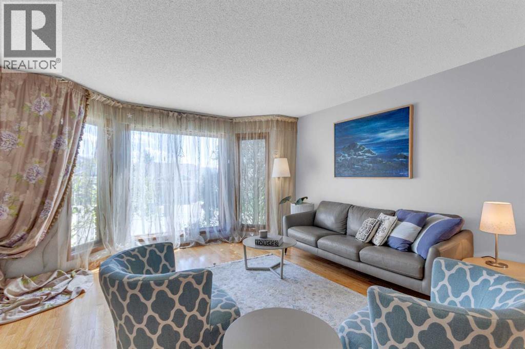 25 Deerfield Manor SE