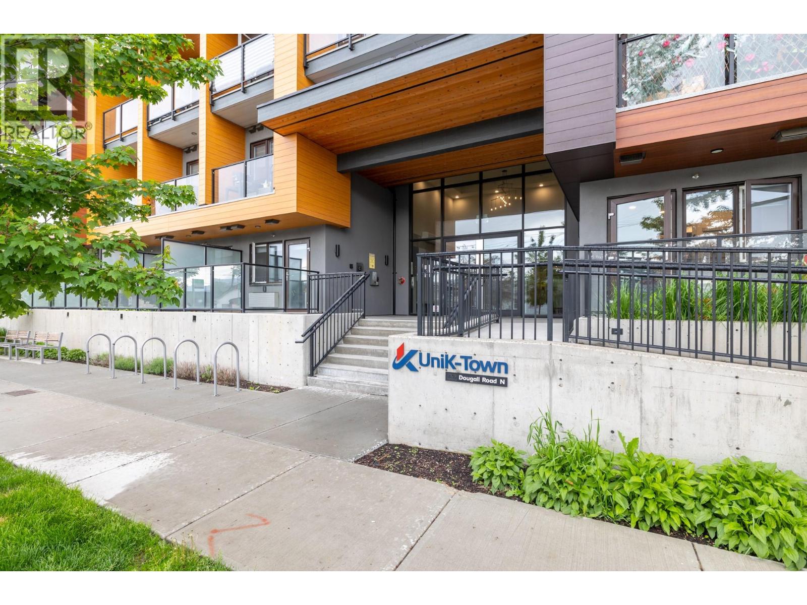 345 Dougall Road Unit# PH9