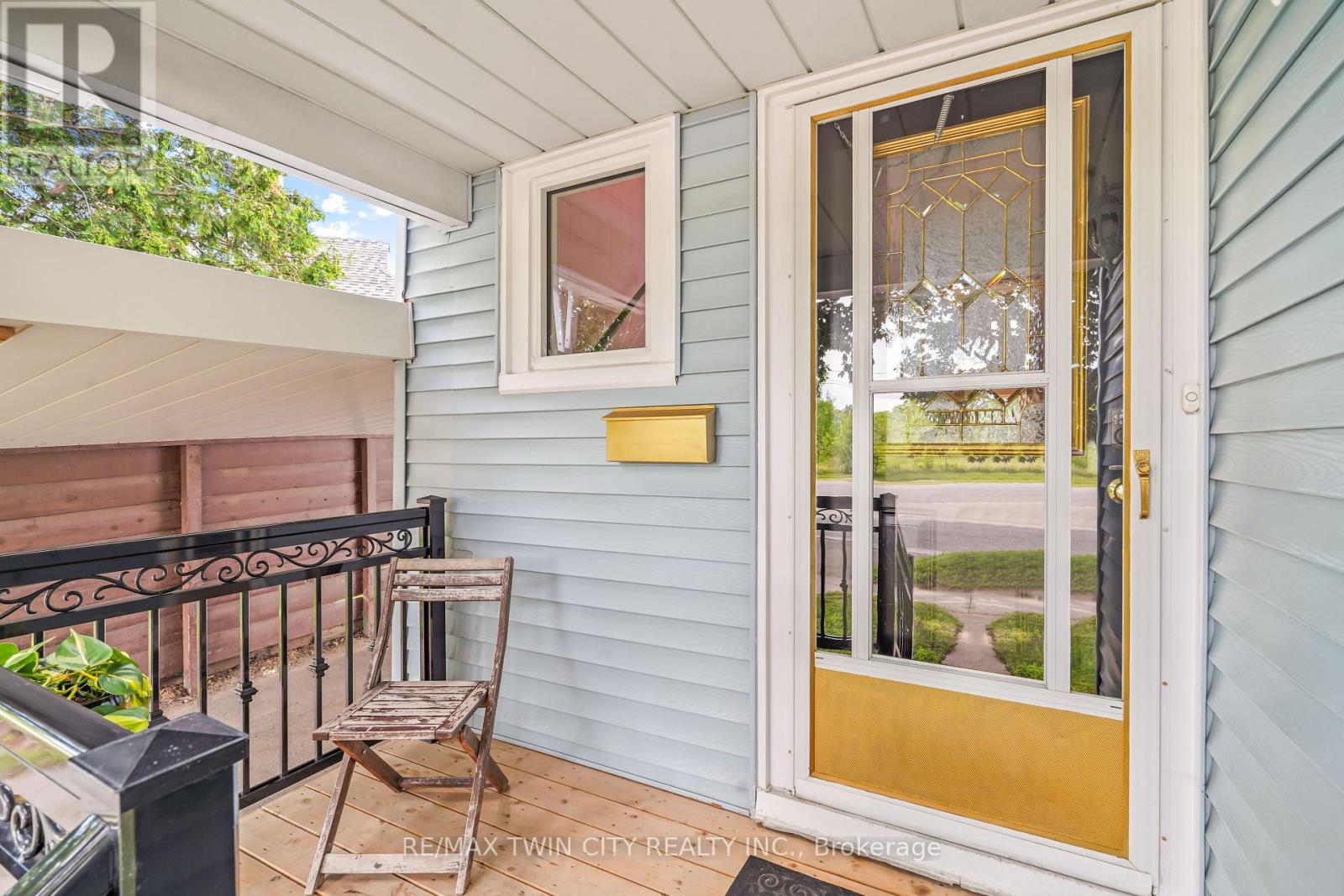 3 BRIGHTON AVENUE