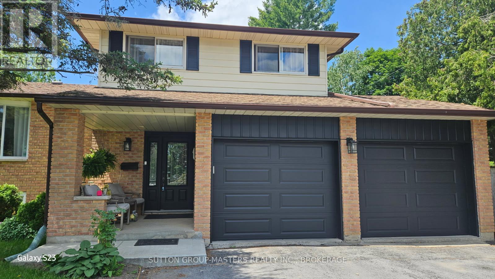 715 COLLINS BAY ROAD
