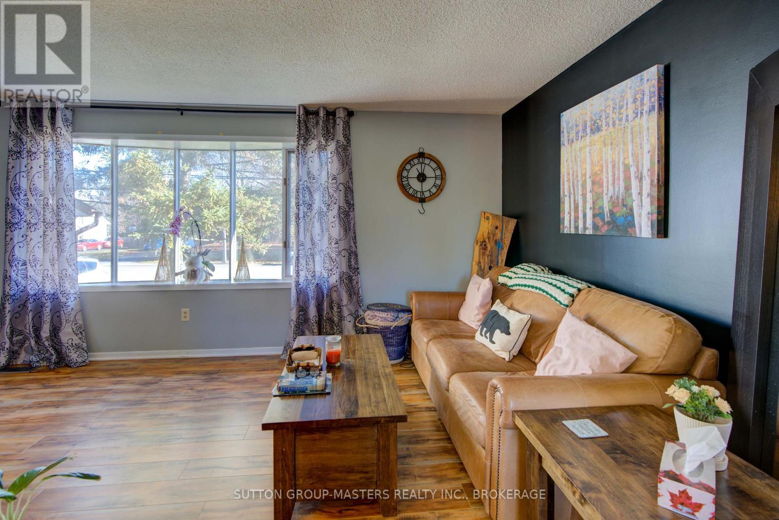 715 COLLINS BAY ROAD