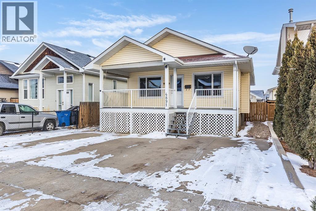 4891 Southlands Drive SE