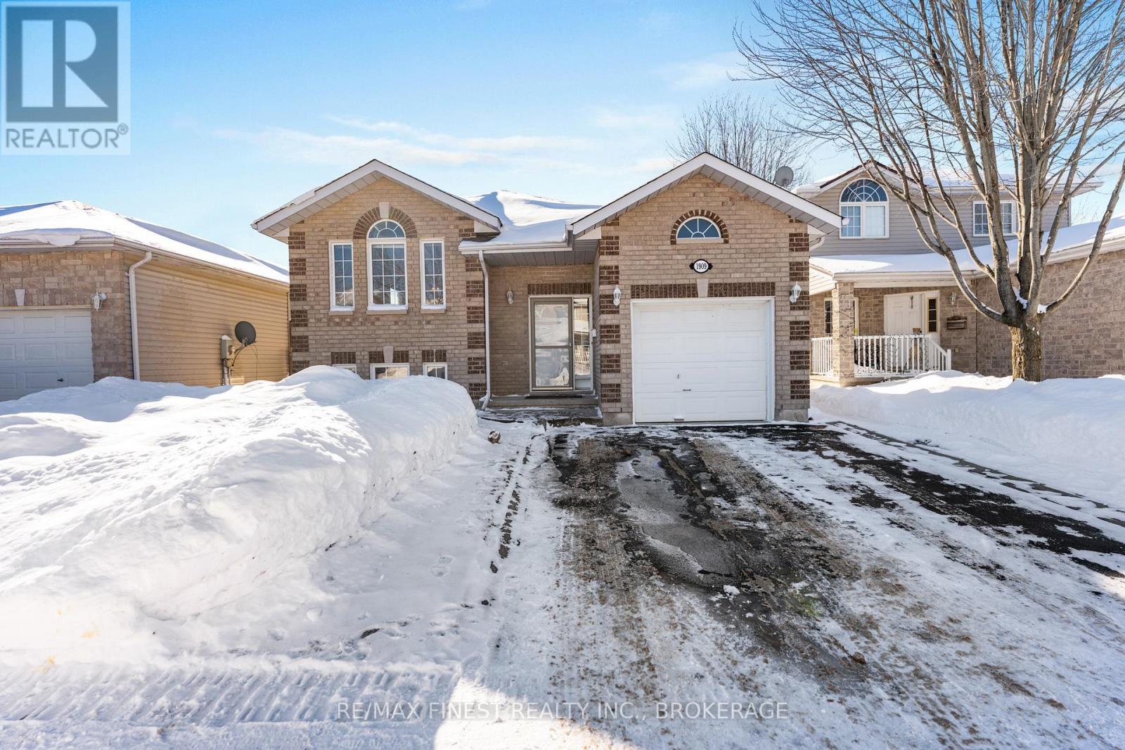 1909 SPINDLEWOOD STREET