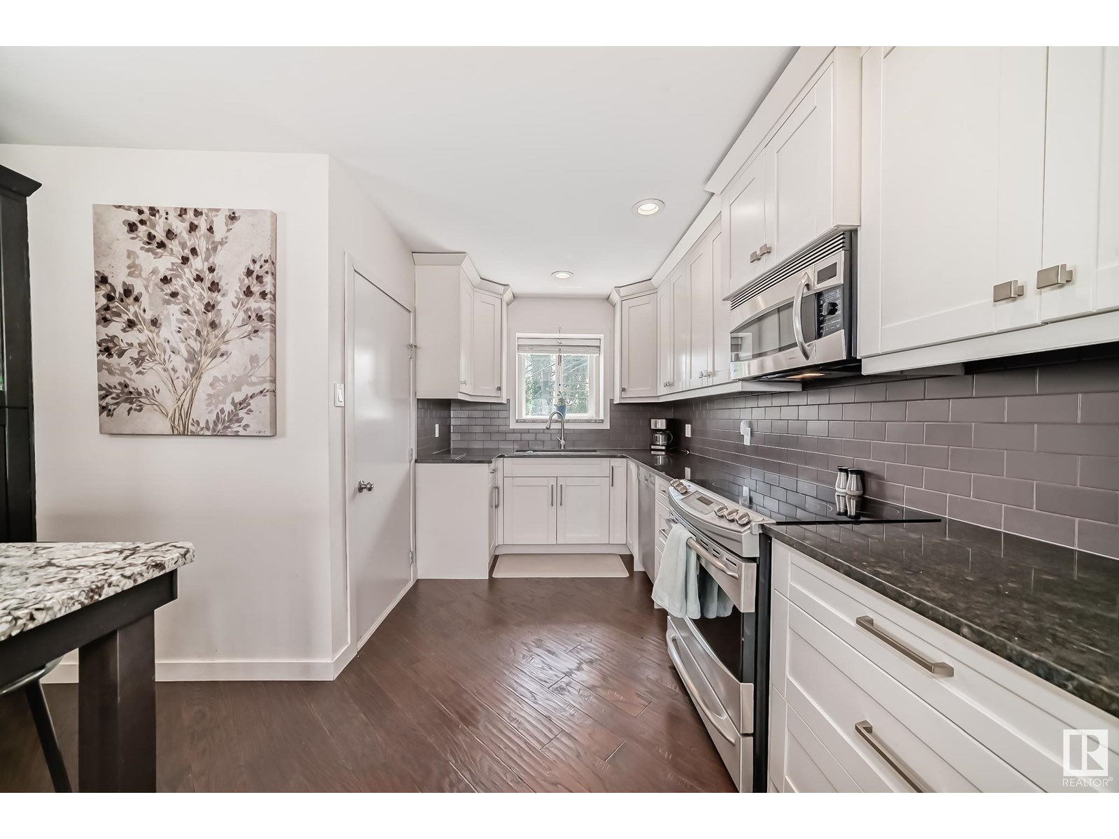 13615 135A AV NW