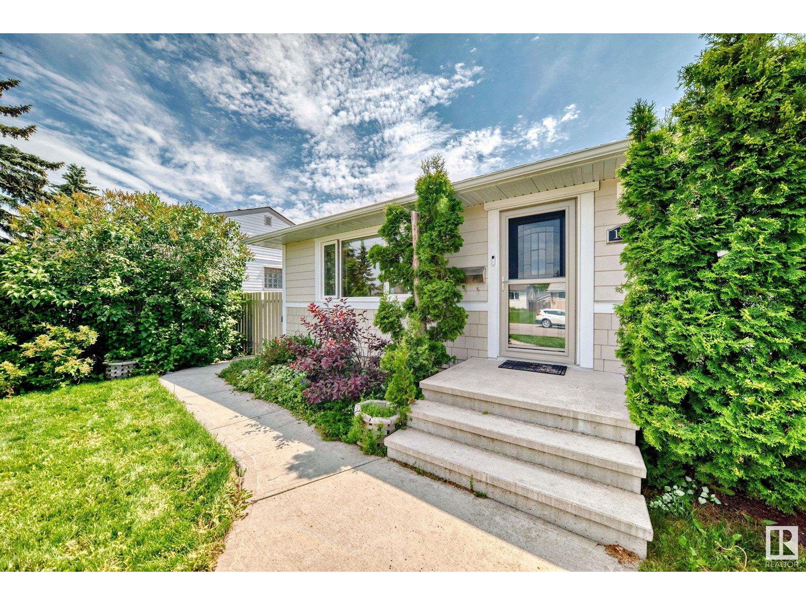 13615 135A AV NW