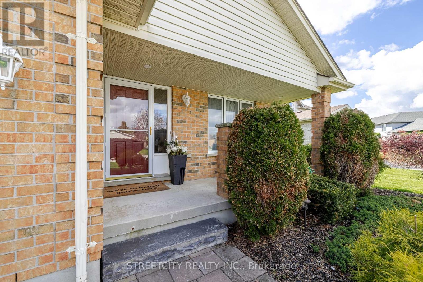 226 ANDREA CRESCENT