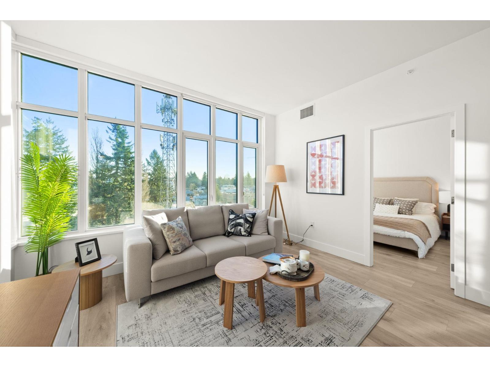 610 10428 WHALLEY BOULEVARD