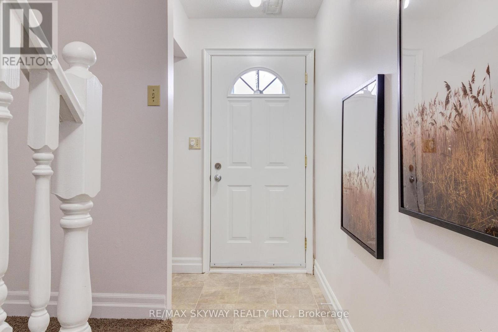 B - 56 HARRIS AVENUE