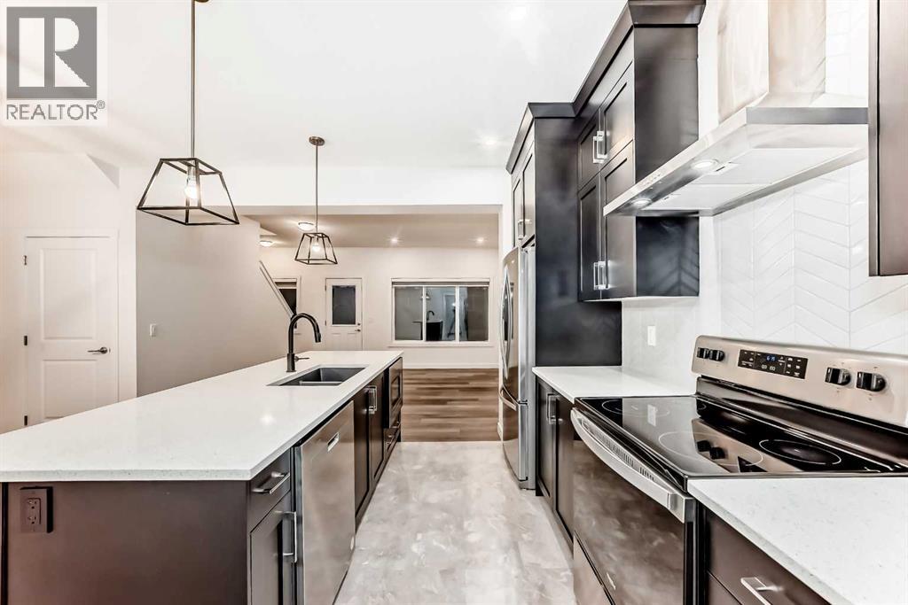 1449 Bayview Point SW