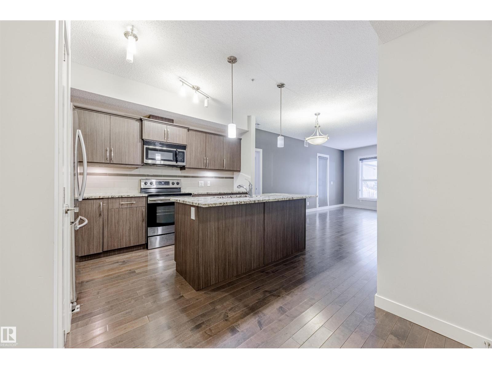 #121 10523 123 ST NW