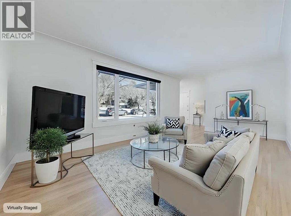 23 Cambrian Drive NW