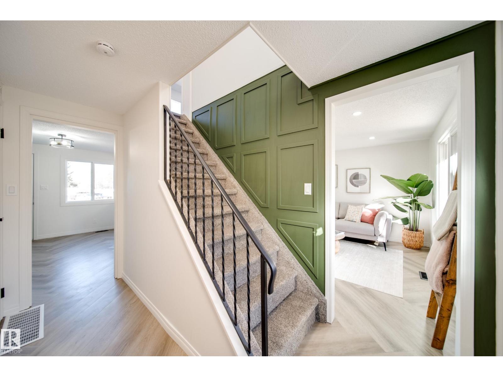 289 RIDGEWOOD