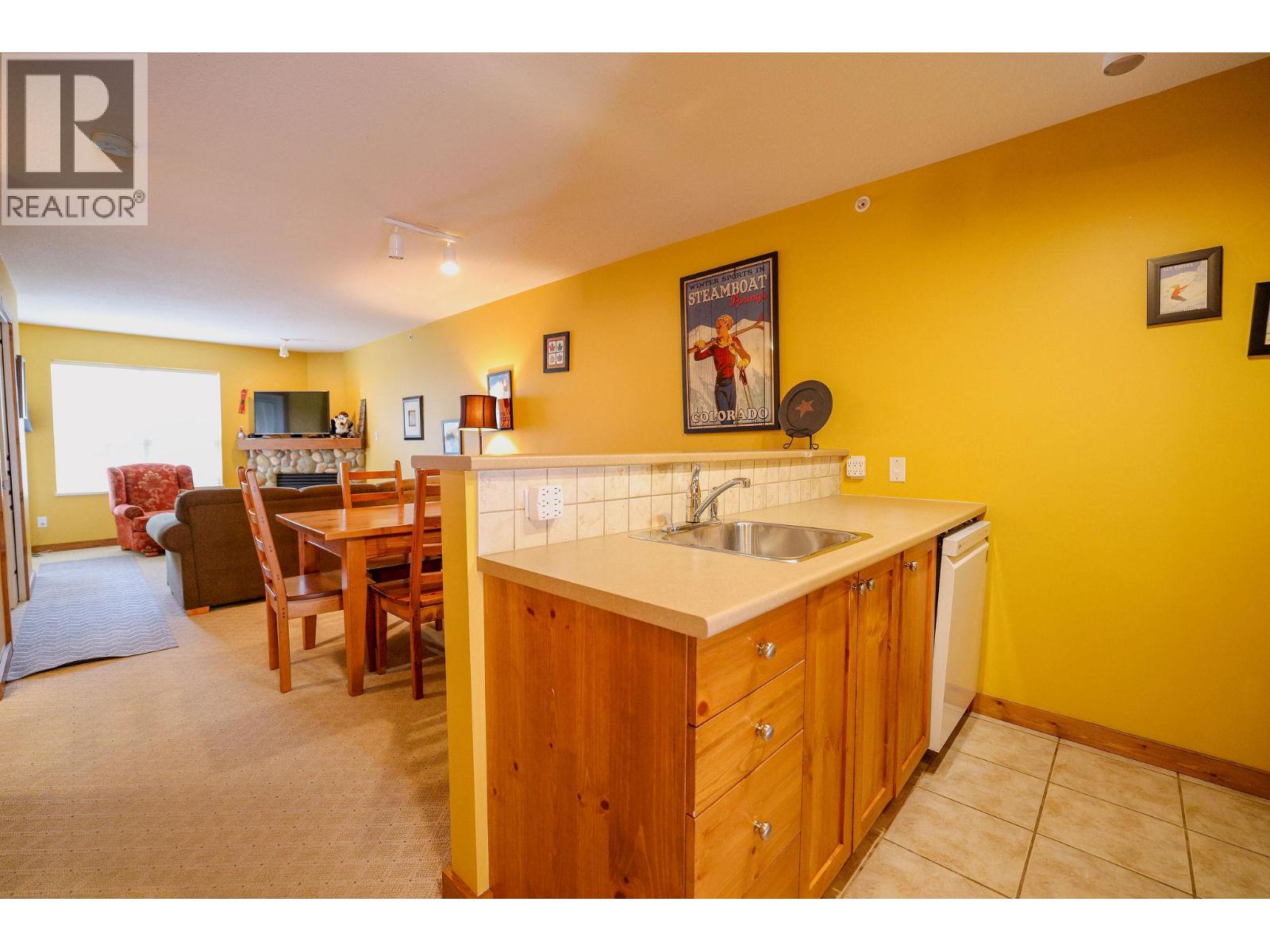 9812 Silver Star Road Unit# 305