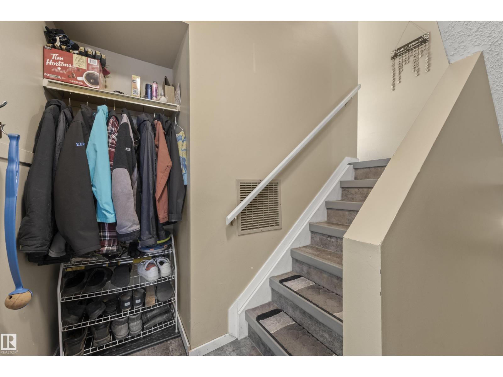 116 CALLINGWOOD TWO NW