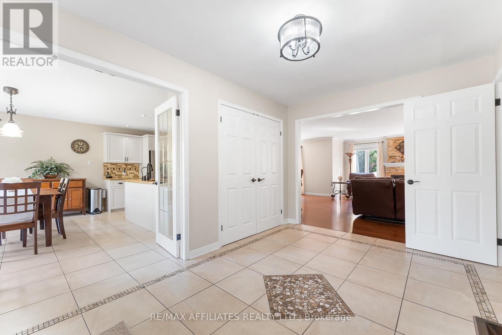 14 PANANDRICK VIEW DRIVE