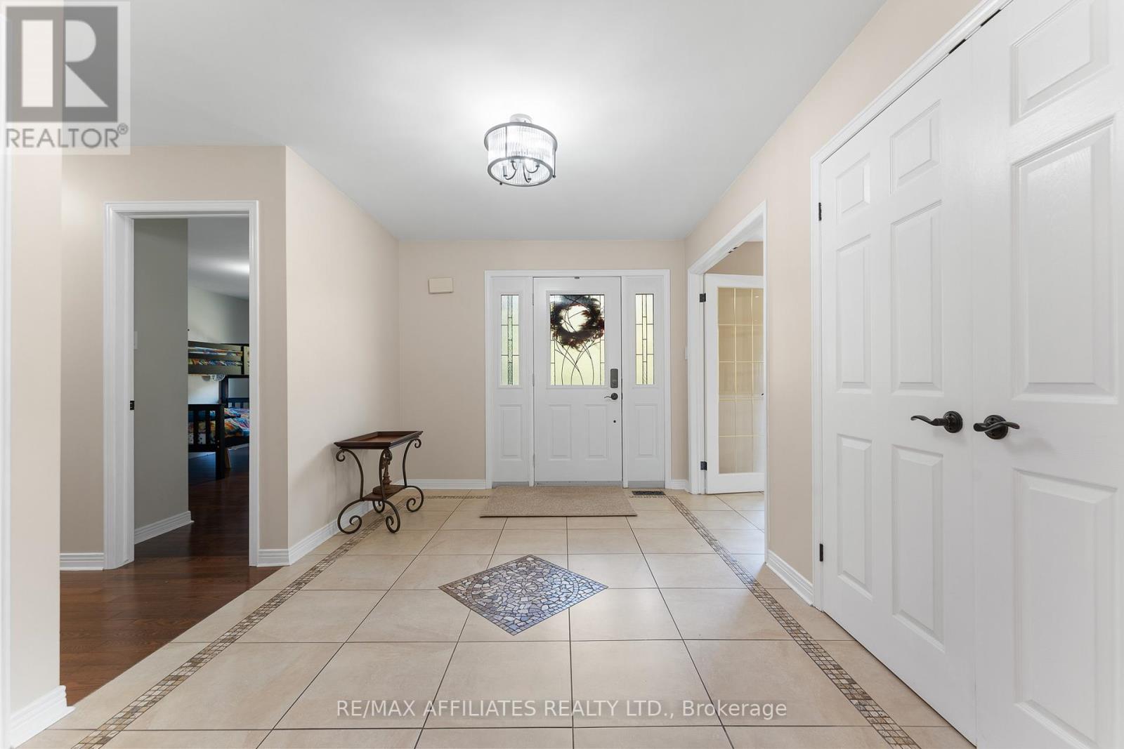 14 PANANDRICK VIEW DRIVE