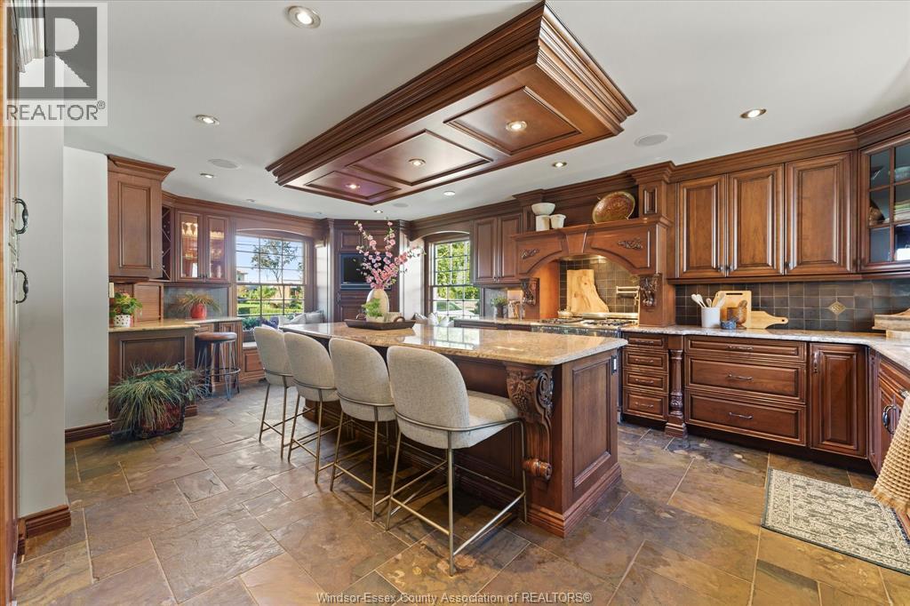 6545 RIVERSIDE DRIVE East