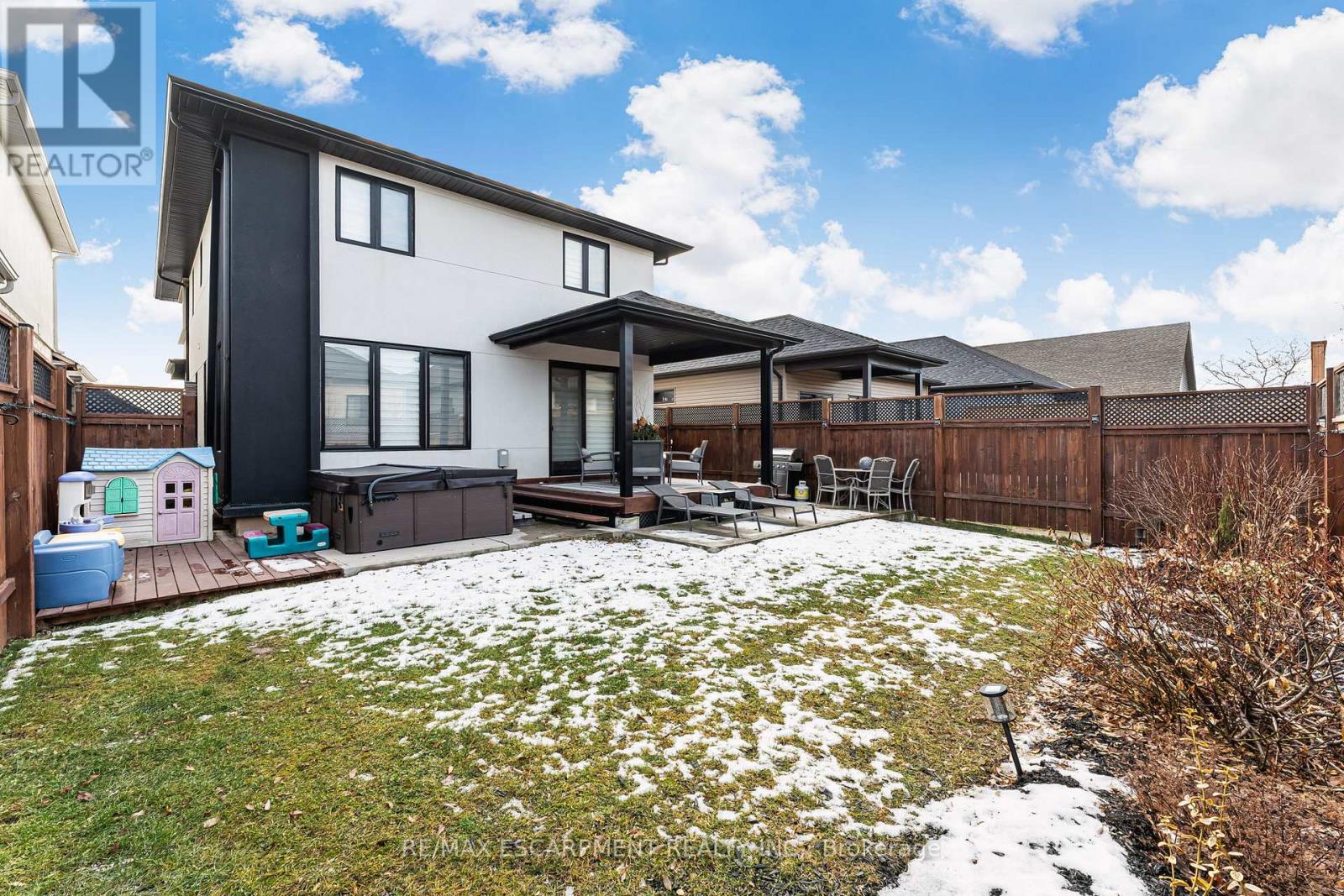 14 WILLOWBROOK DRIVE