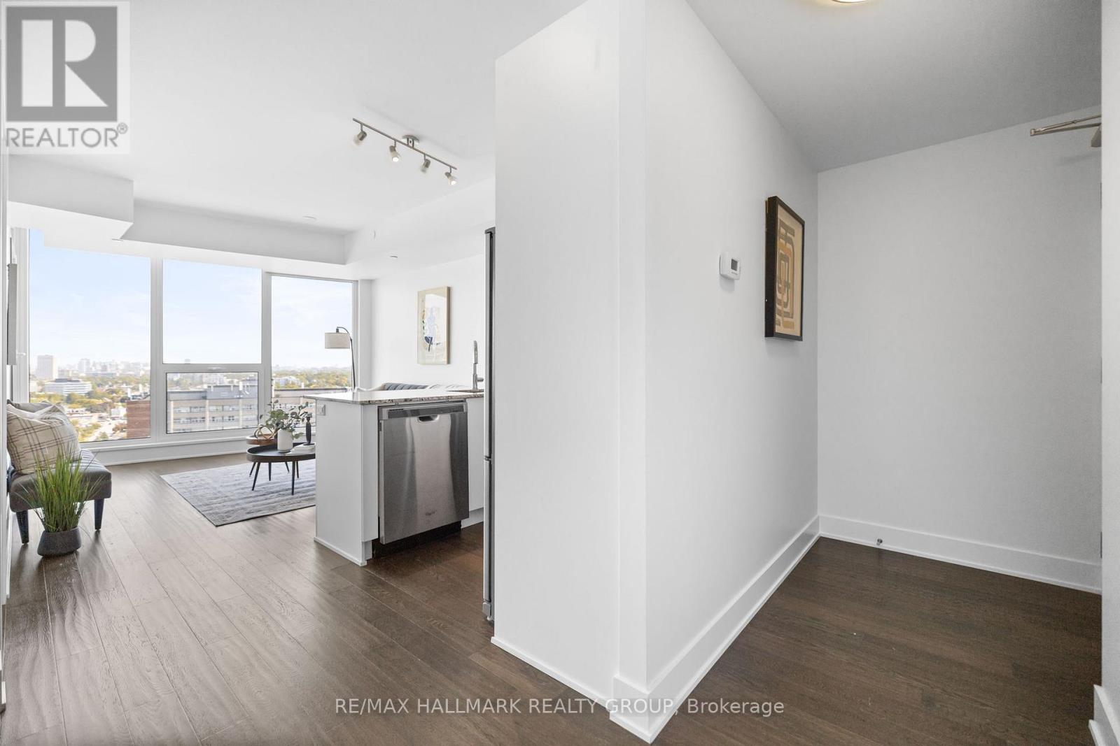 1906 - 485 RICHMOND ROAD